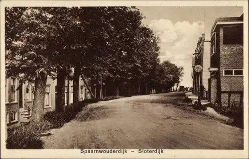 Ak Sloterdijk Nordholland Niederlande, Spaarnwouderdijk, Straßenansicht