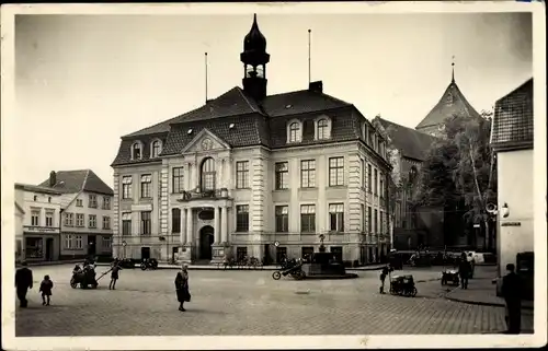 Ak Teterow in Mecklenburg, Rathaus