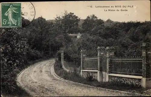 Ak Igny Essonne, Lotissement du Bois du Pile, La Maion du Garde