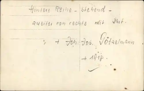 Foto Ak Deutsche Soldaten in Uniformen, Rotes Kreuz, Sanitäter, I WK