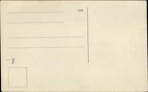 Foto Ak Drei deutsche Soldaten in Uniformen, Portrait