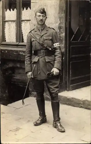 Foto Ak Französischer Soldat in Uniform, Portrait