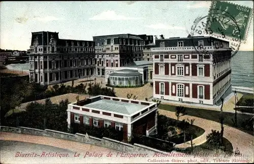 Ak Biarritz Pyrénées Atlantiques, Le Palais de l'Empereur, Hotel du Palais
