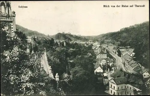 Ak Tharandt im Erzgebirge, Blick von der Ruine auf den Ort, Schloss