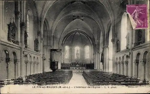 Ak Le Pin en Mauges Maine et Loire, L'Interieur de l'Eglise