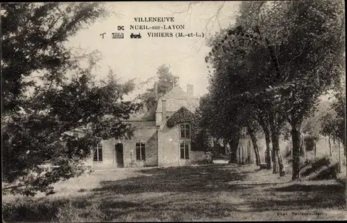 Ak Vihiers Nueil sur Layon Maine et Loire, Villa, Bäume