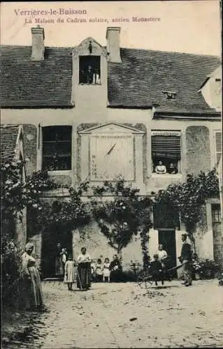 Ak Verrières le Buisson Essonne, La Maison du Cadran solaire, ancien Monastere