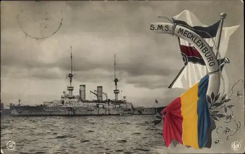 Ak Deutsches Kriegsschiff, SMS Mecklenburg, Linienschiff, Flagge Mecklenburg, Kriegsflagge