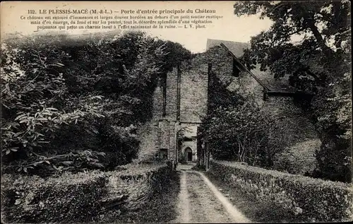 Ak Le Plessis Maine et Loire, Porte d'entree principale du Chateau