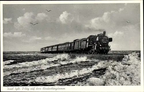 Ak Insel Sylt in Nordfriesland, D-Zug auf dem Hindenburgdamm