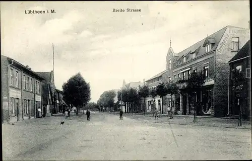 Ak Lübtheen in Mecklenburg, Breite Straße