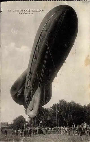 Ak Camp de Coetquidan, La Saucisse, französischer Militärballon