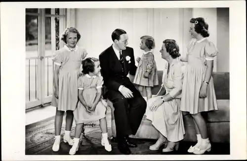 Ak Königin Juliana von Niederlanden mit Gemahl Bernhard und Töchtern, 7 Juli 1949