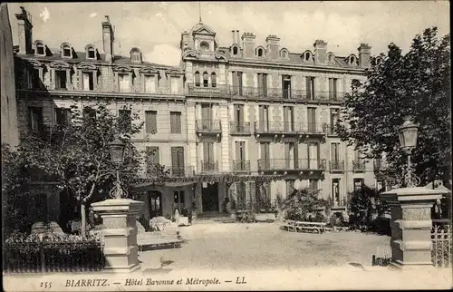 Ak Biarritz Pyrénées Atlantiques, Hotel Bayonne et Metropole