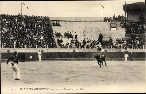 Ak Bayonne Biarritz Pyrénées Atlantiques, Courses Landaises