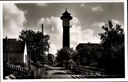 Ak Wangerooge in Friesland, Blick auf den Leuchtturm, Weg zum Turm