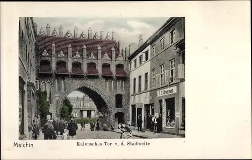 Ak Malchin in Mecklenburg, Kalensches Tor, Stadtseite