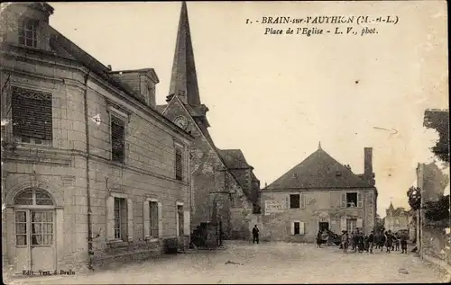 Ak Brain sur l'Authion Loire Authion Maine et Loire, Place de l'Église