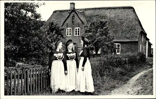 Ak Insel Amrum in Nordfriesland, Mädchen in Heimattracht