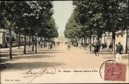 Ak Angers Maine et Loire, Avenue Jeanne d'Arc