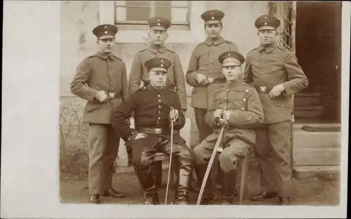 Foto Ak Deutsche Soldaten in Uniformen, Husar