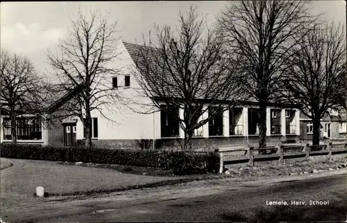 Ak Lemele Overijssel, Herv. School