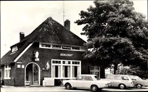 Ak Lemele Overijssel, Café Restaurant Pension Bergzicht, Autos,  W. Dijk. Korteveldsweg 3