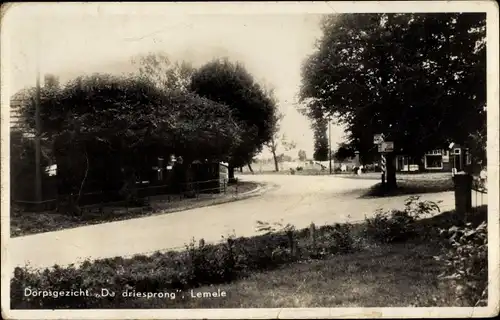 Ak Lemele Overijssel, Dorpsgezicht De driesprong