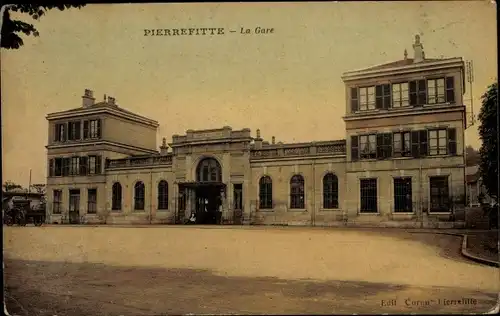 Ak Pierrefitte Seine Saint Denis, La Gare