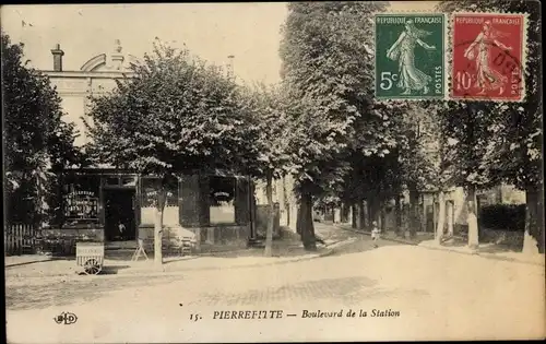 Ak Pierrefitte Seine Saint Denis, Boulevard de la Station