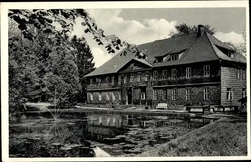 Ak Tiefenbrunn Rosdorf, Niedersächsisches Landeskrankenhaus, Teichanlage, Fontäne