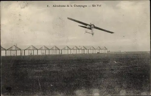 Ak Aviation, Aerodrome de la Champagne, Un vol, Aeroplane