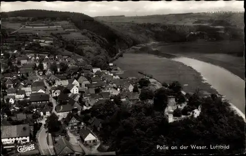 Ak Polle an der Weser, Fliegeraufnahme vom Ort