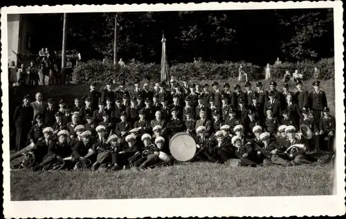 Foto Ak Aschach an der Donau Oberösterreich, Musikkapelle, Österreichische Soldaten?