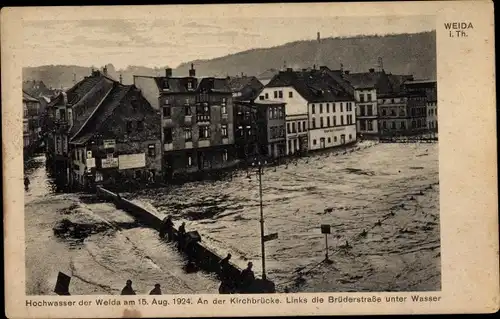 Ak Weida in Thüringen, Hochwasser 1924, Kirchbrücke, Brüderstraße unter Wasser