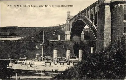 Ak Kiel, Deutsches Kriegsschiff, SMS Victoria Louise, Panzerdeckkreuzer, Hochbrücke Levensau