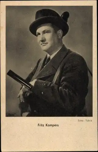 Ak Schauspieler Fritz Kampers, Portrait mit Jagdgewehr, Tobis Film