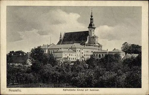 Ak Neuzelle in Brandenburg, Katholische Kirche mit Seminar