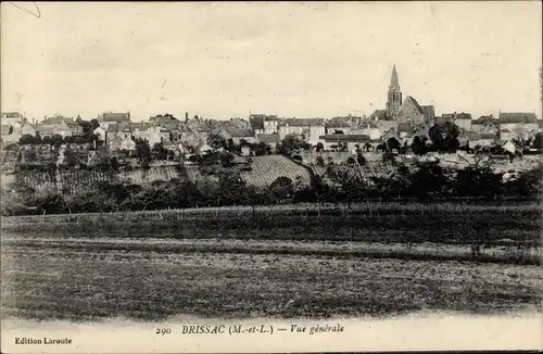 Ak Brissac Maine et Loire, Panorama, Totalansicht der Ortschaft