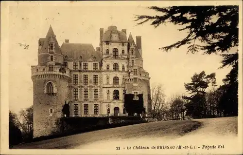 Ak Brissac Maine et Loire, Le Chateau, Facade Est