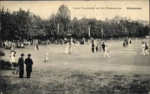 Ak Wiesbaden in Hessen, Lawn Tennisplatz auf der Blumenwiese