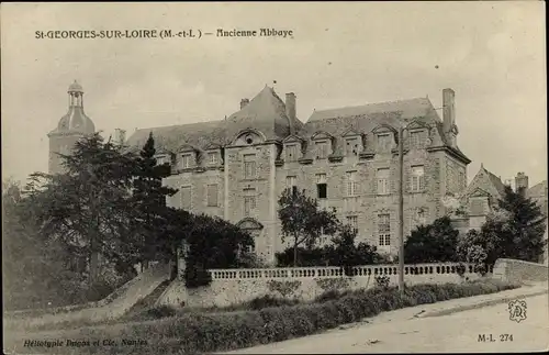 Ak Saint Georges sur Loire Maine-et-Loire, L'ancienne Abbaye