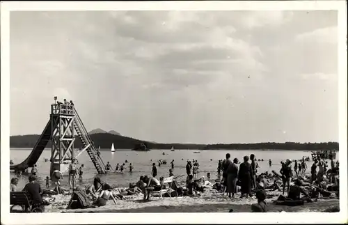 Ak Staré Splavy Thammühl Doksy Hirschberg am See Region Reichenberg, Strand, Wasserrutsche