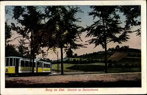 Ak Berg en Dal Gelderland Niederlande, Straßenbahn, Landschaft