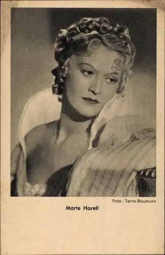 Ak Schauspielerin Marte Harell, Portrait
