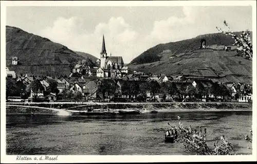 Ak Klotten an der Mosel, Moselpartie, Panorama, Kirche