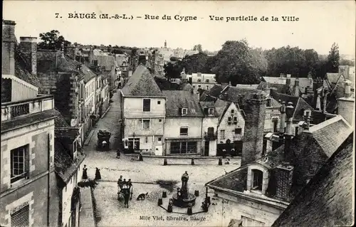 Ak Baugé Maine et Loire, Rue du Cygne, Vue partielle de la Ville