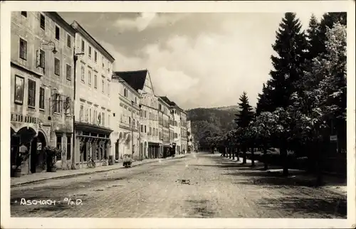 Ak Aschach an der Donau Oberösterreich, Straßenpartie, Gasthaus