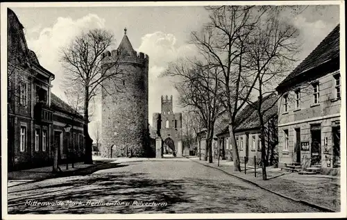 Ak Mittenwalde Mark, Blick auf das Berliner Tor und den Pulverturm