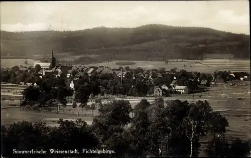 Ak Weißenstadt im Fichtelgebirge, Wohnhäuser, Kirche, Landschaft